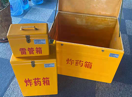 望花玻璃雷管箱生产标准全解析：安全、性能与合规的基石